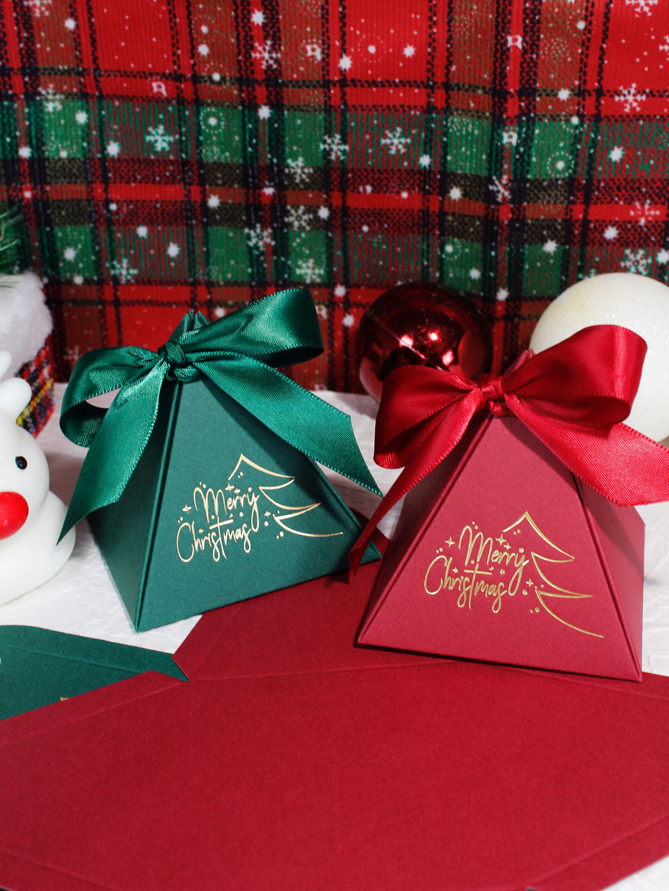 Caja triangular de Navidad par - Chocolate Snack reseña y precio
